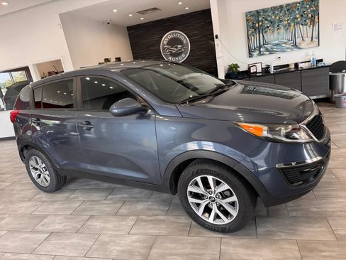 Used 2016 Kia Sportage LX FWD image 4