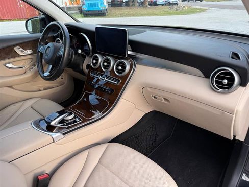 Used 2016 Mercedes-Benz GLC 300 GLC300 4MATIC image 18