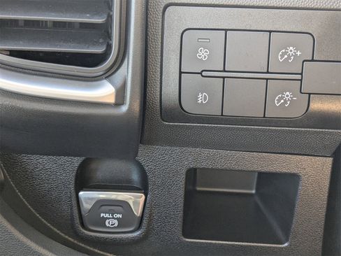 Used 2025 RAM ProMaster 3500 w/ Quick Order Package 22G SLT image 26