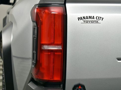 New 2025 Toyota Tacoma Trailhunter image 25