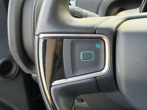 Used 2025 Ford Expedition Platinum image 29