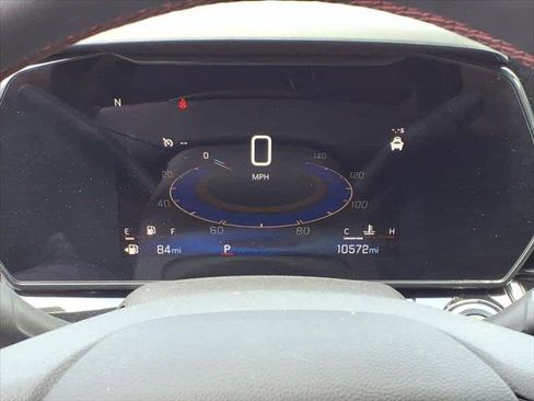 Used 2025 Chevrolet Trax RS w/ Driver Confidence Package FWD image 27