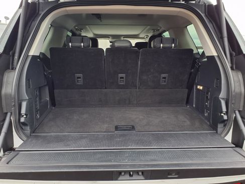 Certified 2025 Ford Expedition Active image 13