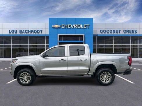 Used 2026 Chevrolet Colorado LT RWD image 5