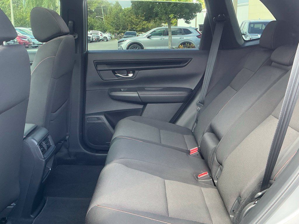 Used 2023 Honda CR-V Sport image 25