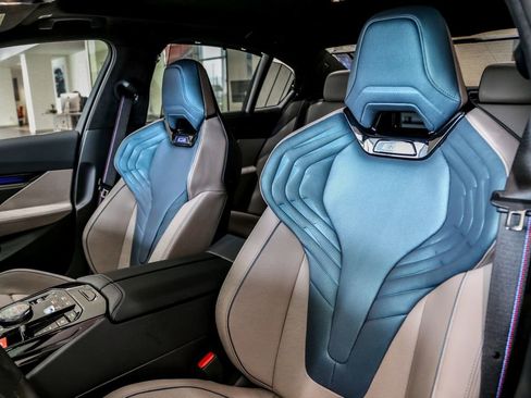 New 2026 BMW M5 w/ Carbon Package image 16