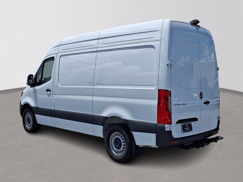 Used 2026 Mercedes-Benz Sprinter 2500 image 6