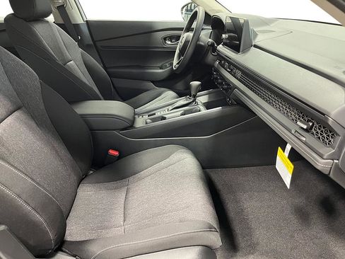 New 2026 Honda Accord SE image 24