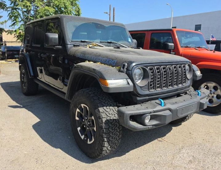 Used 2024 Jeep Wrangler Unlimited Rubicon 4xe AWD/4WD image 1