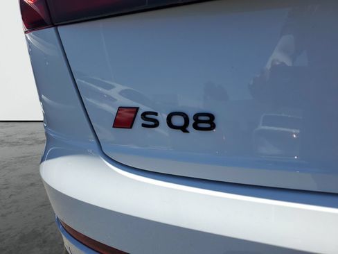 New 2026 Audi SQ8 Prestige AWD/4WD image 7