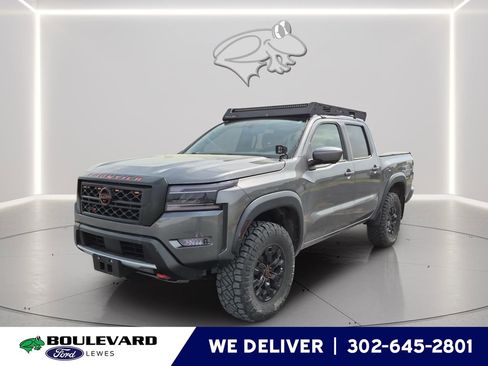 Used 2022 Nissan Frontier PRO-4X image 1