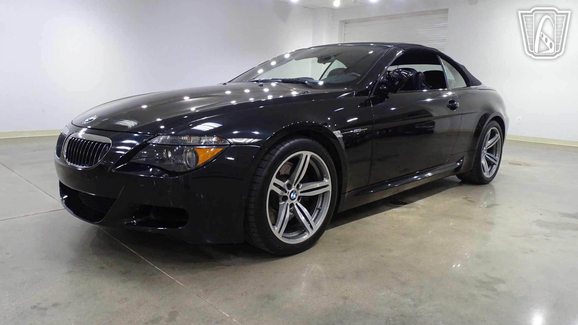 Used 2007 BMW M6 Convertible RWD image 3