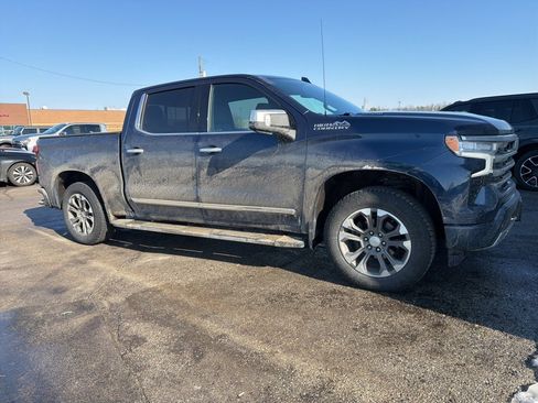 Used 2023 Chevrolet Silverado 1500 High Country w/ Z71 Off-Road Package image 2