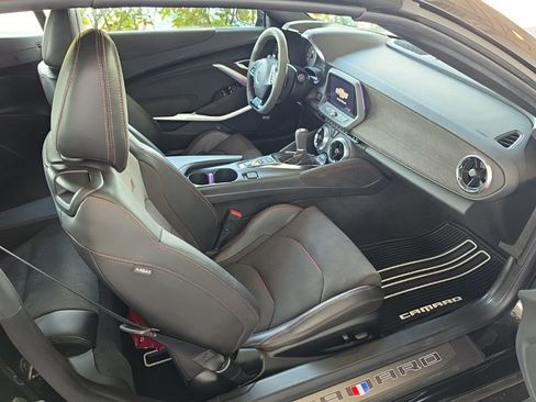 Used 2021 Chevrolet Camaro ZL1 w/ LPO, ZL1 Protection Package image 5