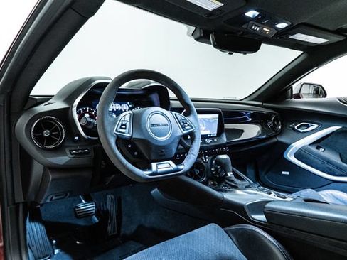 Used 2021 Chevrolet Camaro ZL1 RWD image 24