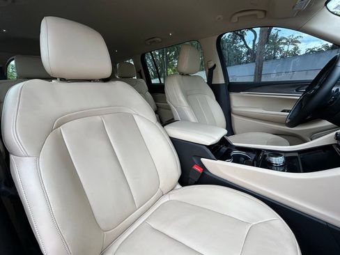 Certified 2022 Jeep Grand Cherokee L Limited RWD image 36