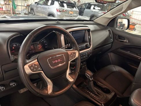 Certified 2022 GMC Canyon Elevation w/ Elevation Premium Package image 17