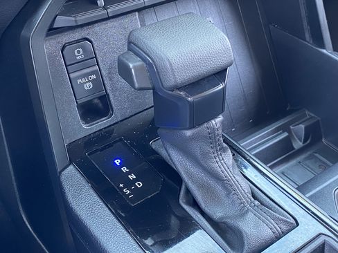 Used 2022 Toyota Tundra SR RWD image 27