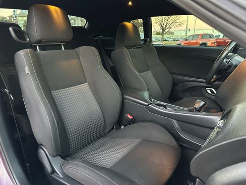 Used 2021 Dodge Challenger R/T image 10