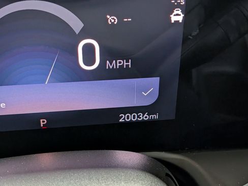 Used 2024 Buick Encore GX Sport Touring w/ Comfort Package image 27