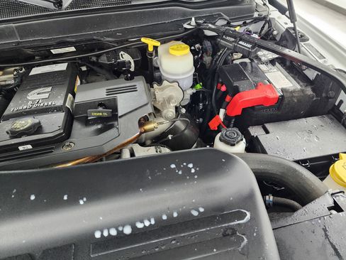 Used 2022 RAM 3500 Big Horn w/ Level C Equiment Group image 18