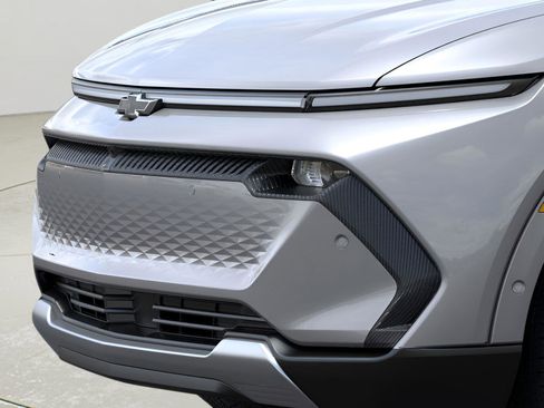 New 2025 Chevrolet Equinox EV LT w/ Convenience Package image 22