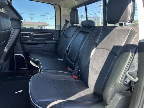 Used 2024 RAM 2500 Laramie AWD/4WD image 26