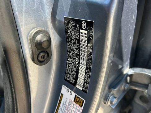 Used 2020 Toyota Corolla XLE FWD image 10