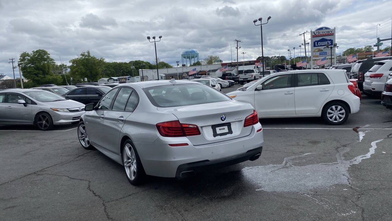 Used 2013 BMW 550i Sedan RWD image 2