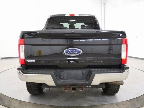 Used 2019 Ford F250 XLT image 6