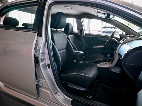Used 2012 Toyota Corolla S FWD image 23