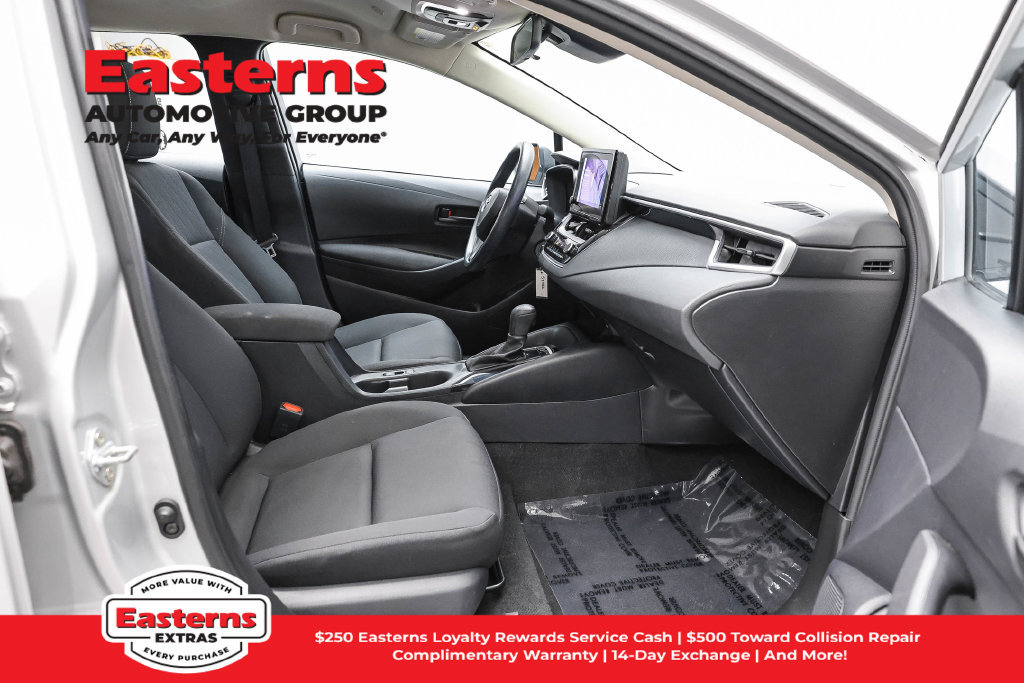 Used 2024 Toyota Corolla LE FWD image 24