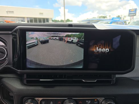 New 2025 Jeep Wrangler Sport S image 23