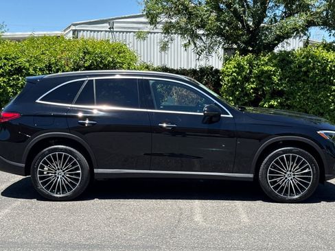 New 2026 Mercedes-Benz GLC 300 4MATIC image 2