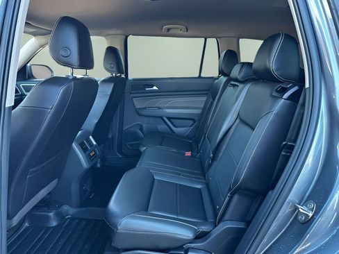 Used 2021 Volkswagen Atlas SE image 15