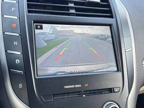Used 2016 Lincoln MKC Select w/ Select Plus Package FWD image 22