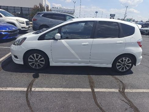 Used 2013 Honda Fit Sport image 3