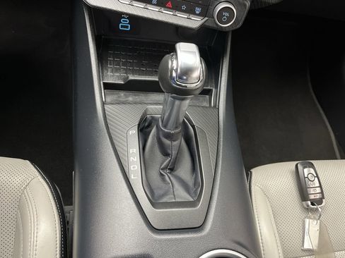 Used 2024 Ford Mustang Premium image 25