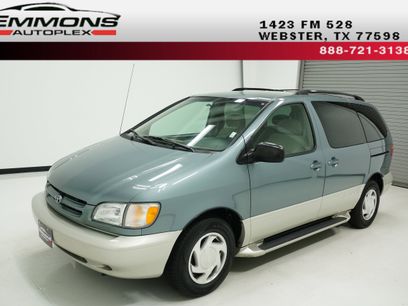 Used 1998 Toyota Sienna XLE
