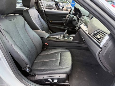 Used 2016 BMW 320i Sedan RWD image 7