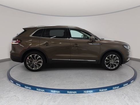 Certified 2022 Lincoln Nautilus Reserve w/ Equipment Group 201A AWD/4WD image 4