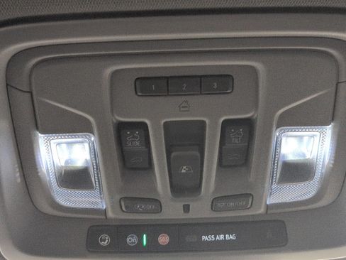 Certified 2025 Chevrolet Silverado 2500 LTZ w/ LTZ Plus Package AWD/4WD image 18