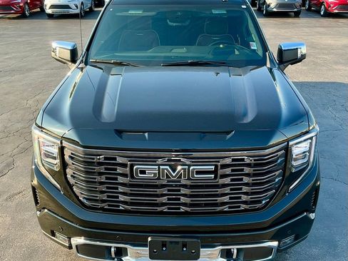 Used 2025 GMC Sierra 1500 Denali Ultimate AWD/4WD image 11