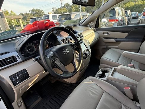 Used 2016 Honda Odyssey EX-L image 11