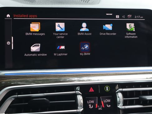 Used 2021 BMW X5 xDrive40i w/ M Sport Package AWD/4WD image 15