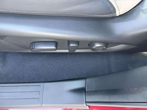 Used 2025 Subaru Forester Limited w/ Protection Package AWD/4WD image 6