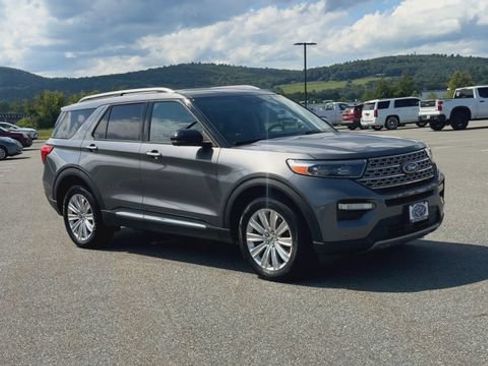 Used 2021 Ford Explorer Limited w/ Hybrid Equipment Group 310A AWD/4WD image 2