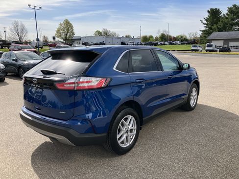 Used 2024 Ford Edge SEL w/ Convenience Package AWD/4WD image 6