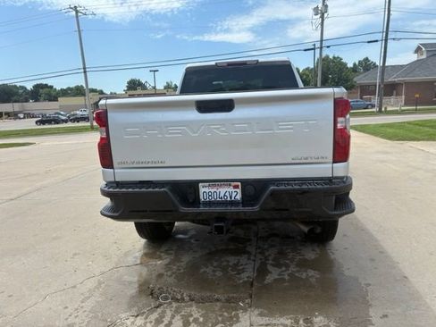 Used 2022 Chevrolet Silverado 2500 Custom w/ Custom Value Package AWD/4WD image 8