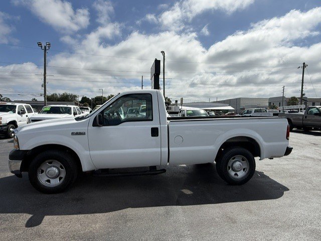 Used 2006 Ford F250 XL RWD image 9